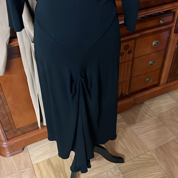 Classic Black Dress by Anna Molinari Sz M, I 48

Argentine tango inspired - Picture 7 of 17